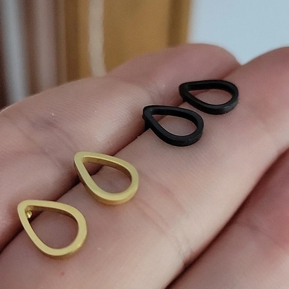 Hollow Raindrop Stud Earrings, choice of color - Picture 3 of 4